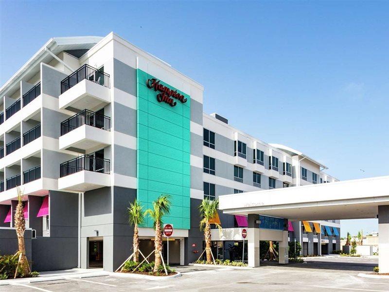 Hampton Inn Dunedin, Fl Exterior foto